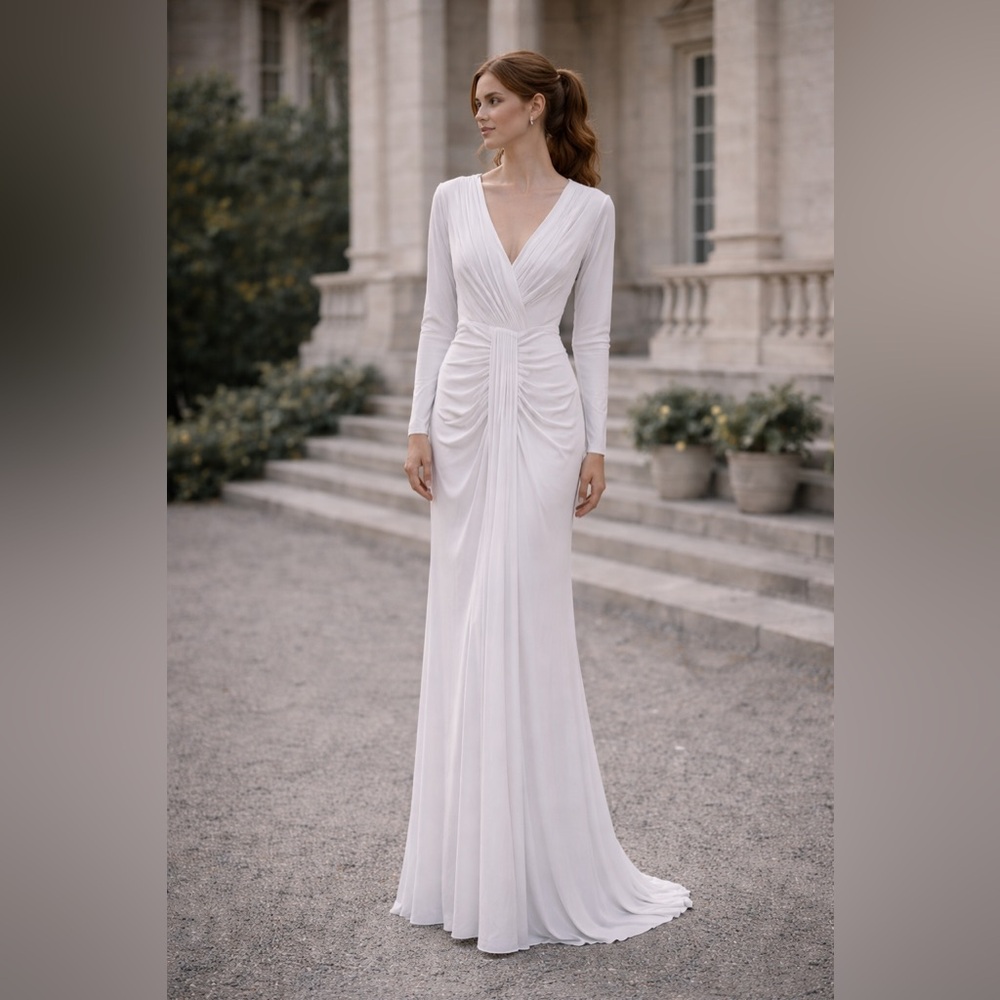 White Velvet Long Sleeve ruched v-neck long Dress gown wedding bride SZ‎ 18 NWNT